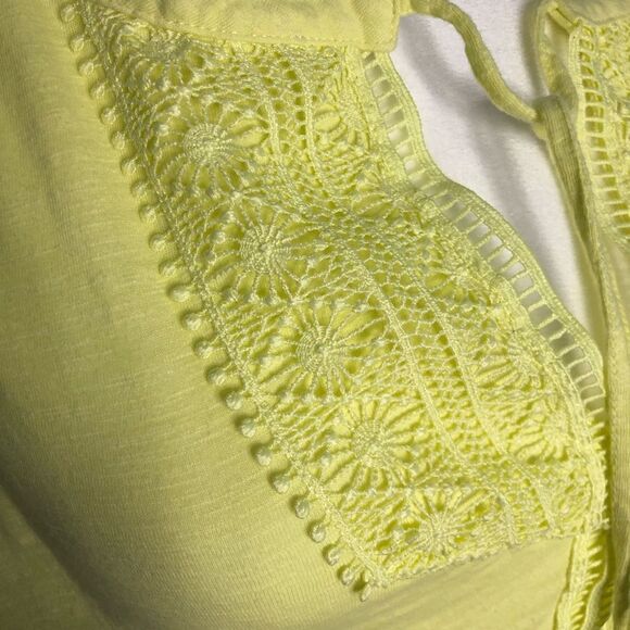 Rafaella Women Top Sz L Pale Lime Yellow Shirt Lace Sleeveless - Picture 3 of 7